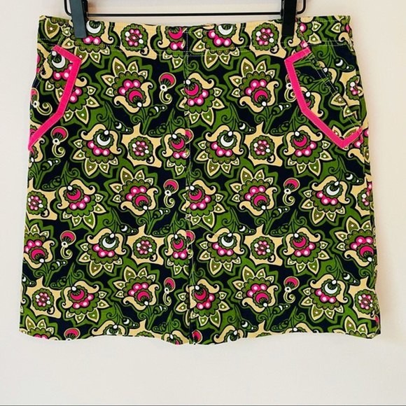 Lilly Pulitzer Corduroy Paisley Skirt green pink size 8 medium - Picture 1 of 8